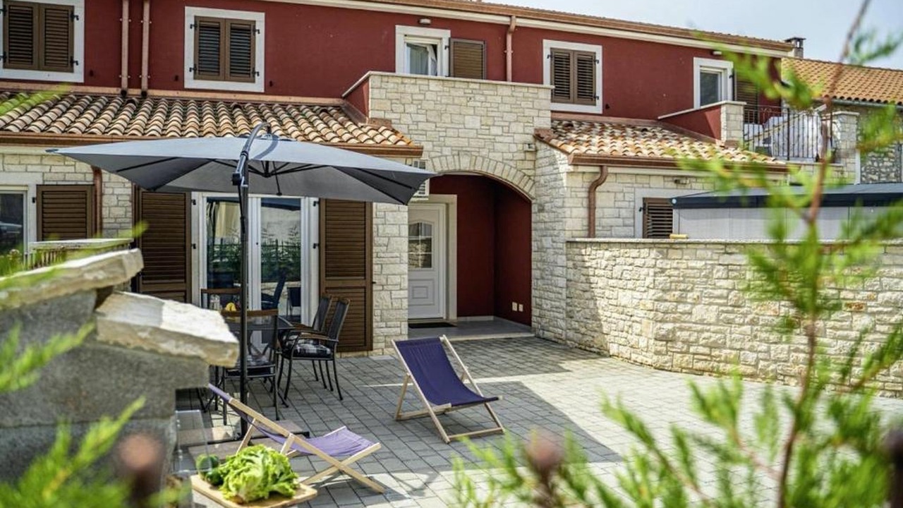 Photo of Patio Balcony in Babici