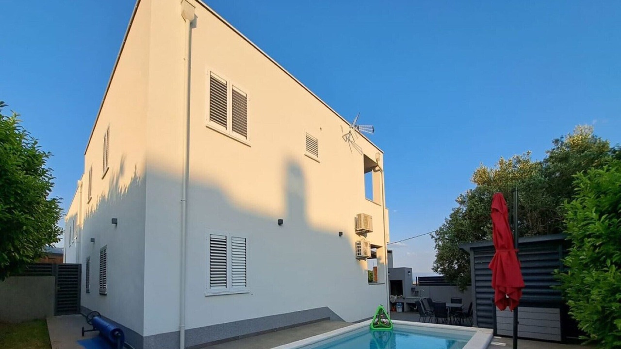 Photo of Outdoor in Rudine