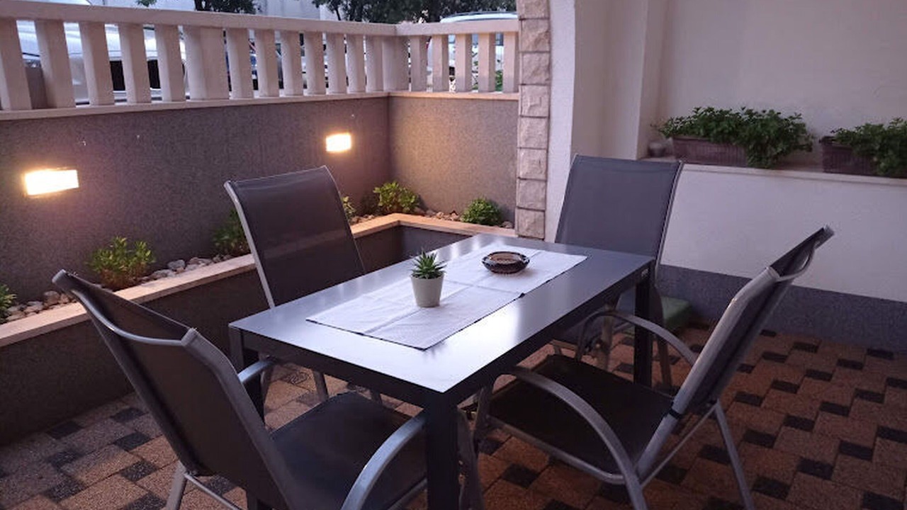 Photo of Outdoor in Istok