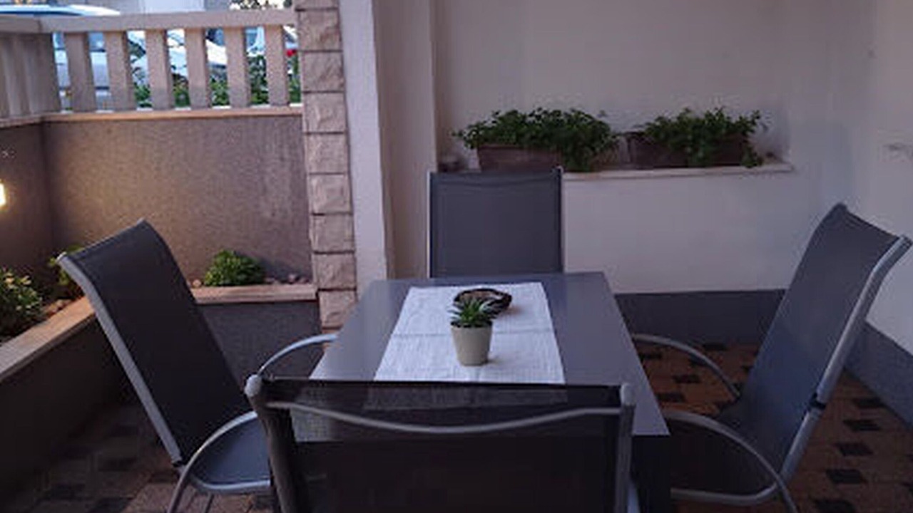 Photo of Outdoor in Istok