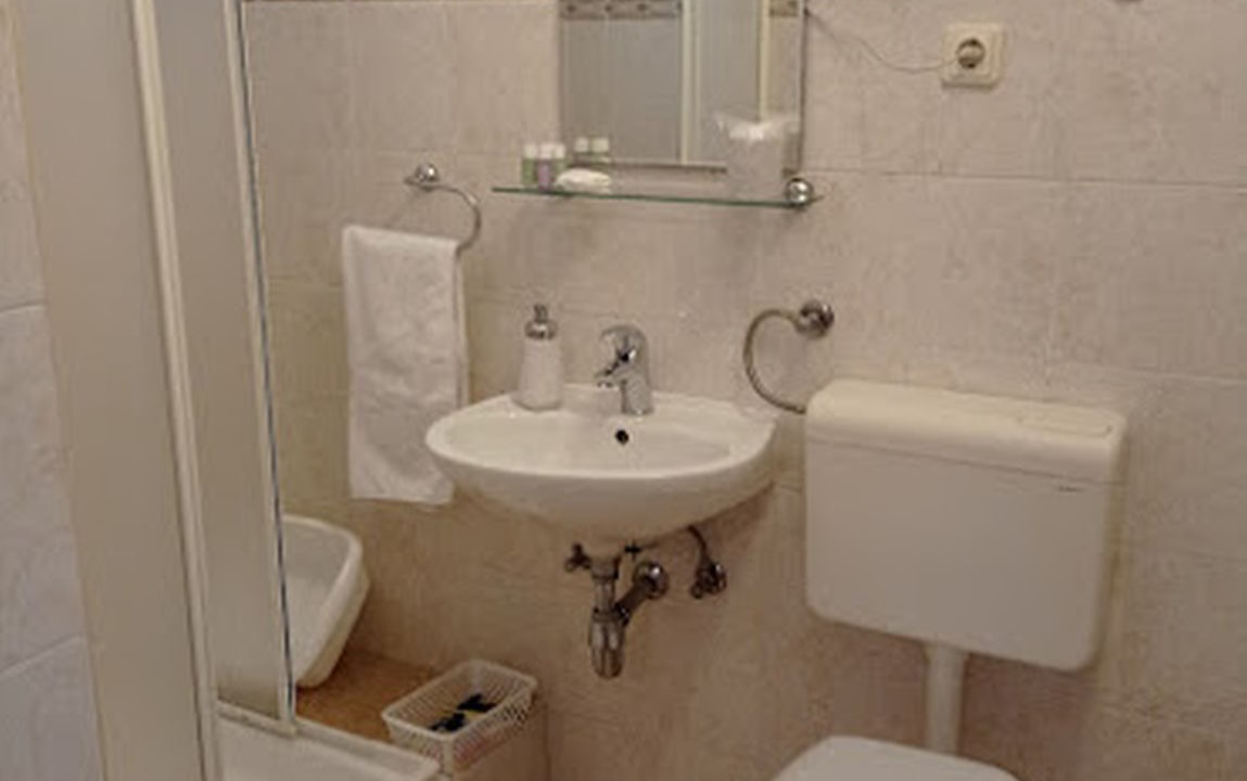 Photo of Bathroom in Istok