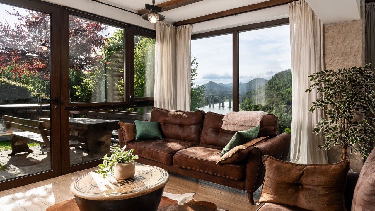 Photo of Livingroom in Fuzine