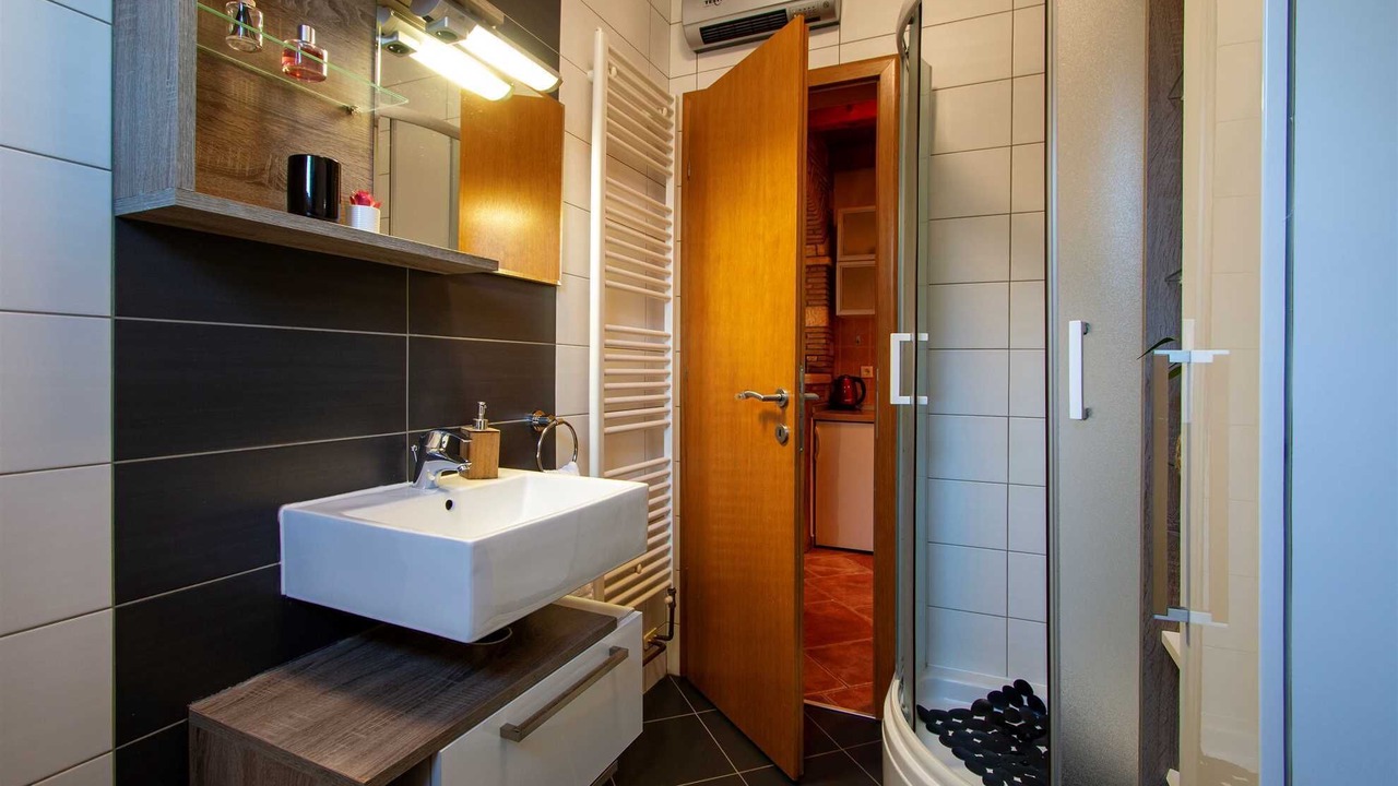 Photo of Bathroom in Rovinjsko Selo