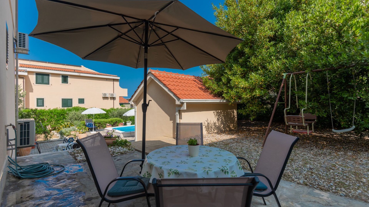 Photo of Outdoor in Bidol