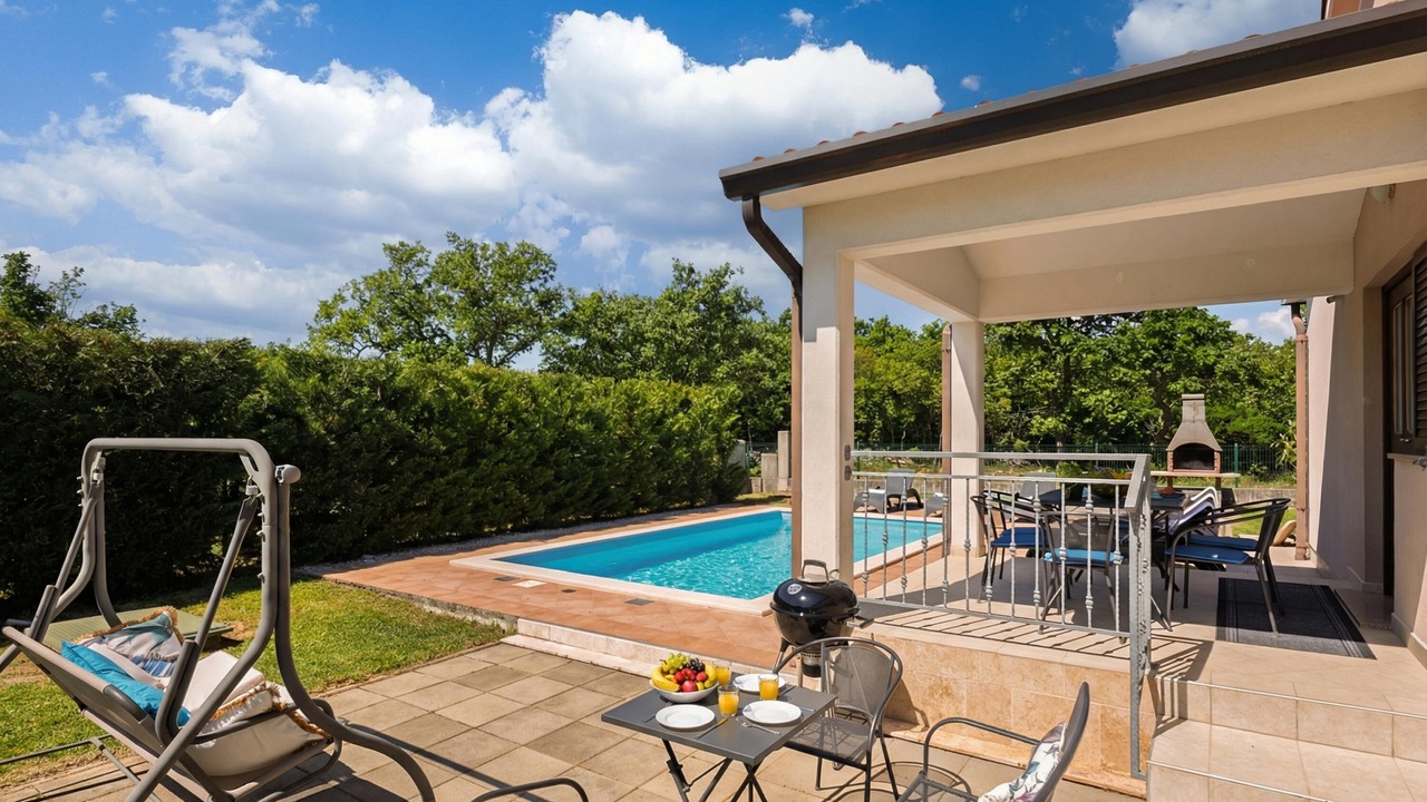 Photo of Outdoor in Vinez