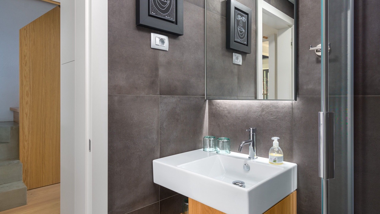 Photo of Bathroom in Kras