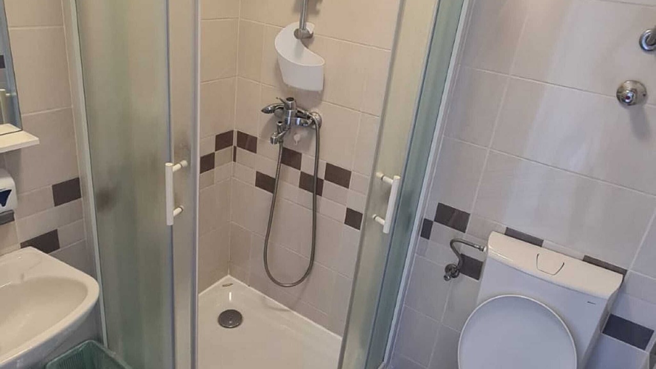 Photo of Bathroom in Brist