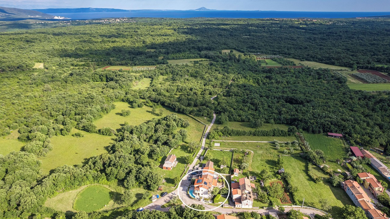 Photo of Outdoor in Belavici