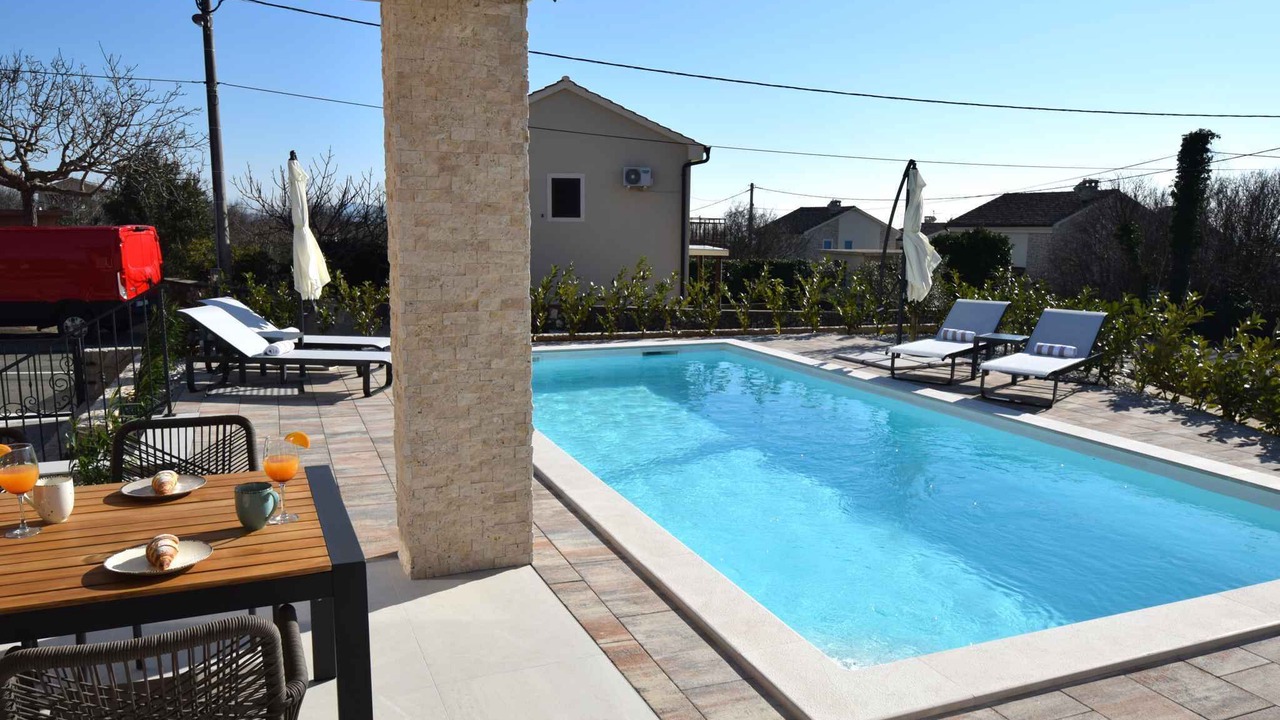 Photo of Outdoor in Kras
