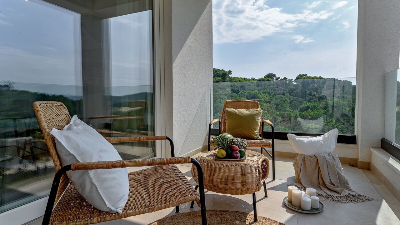 Photo of Patio Balcony in Okrug Gornji