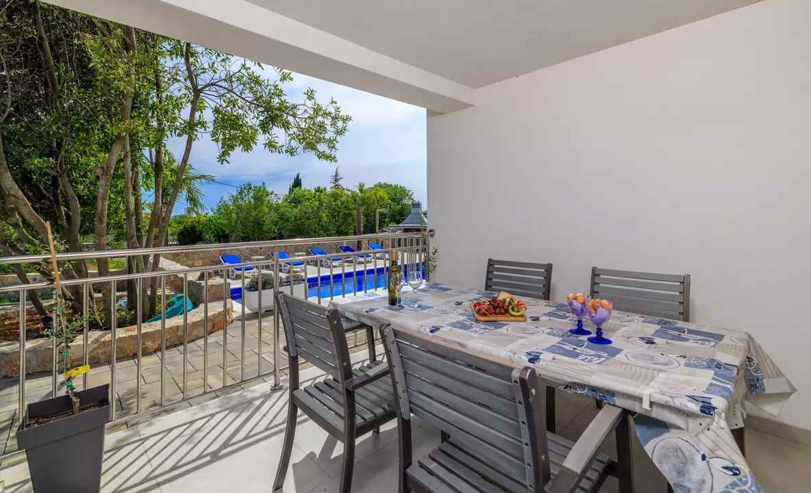 Photo of Outdoor in Kras