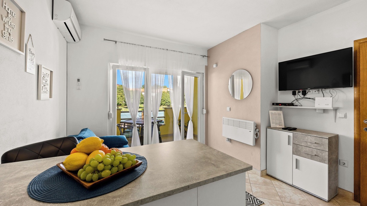 Photo of Livingroom in Karigador