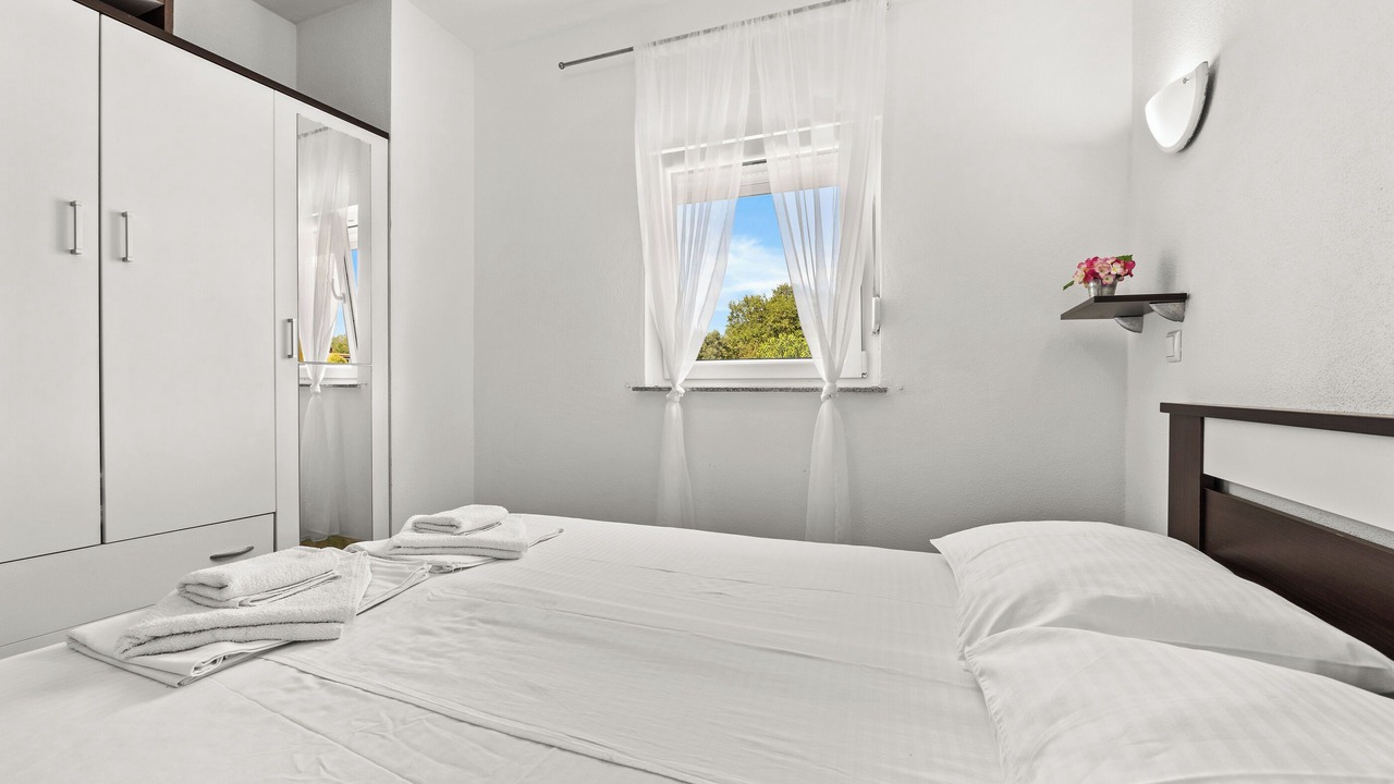 Photo of Bedroom in Karigador