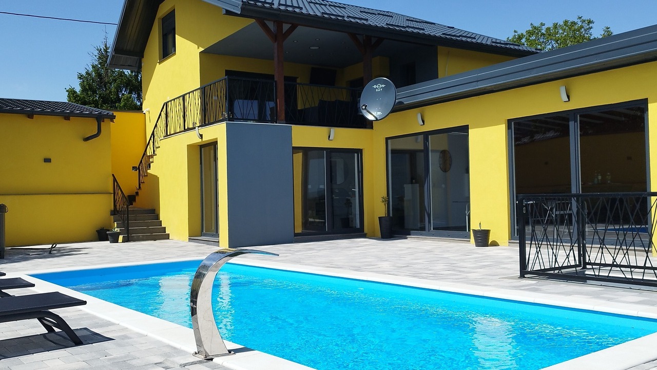 Photo of Outdoor in Kapela