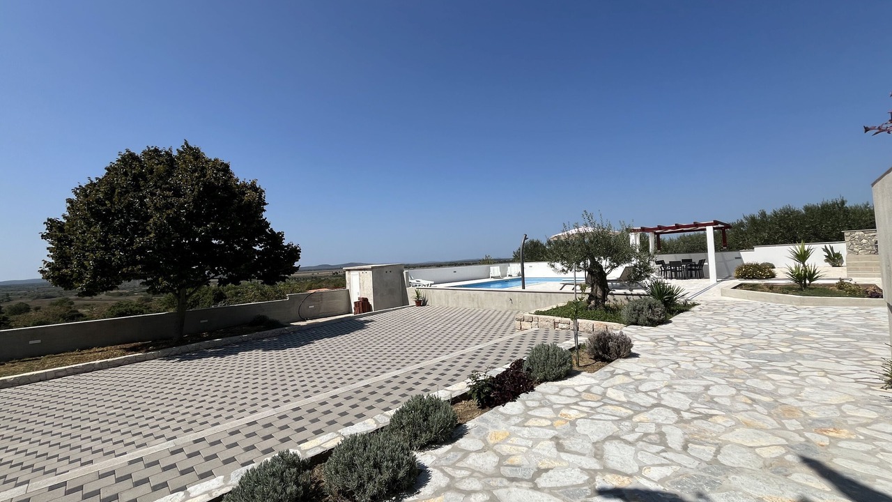 Photo of Patio Balcony in Velim