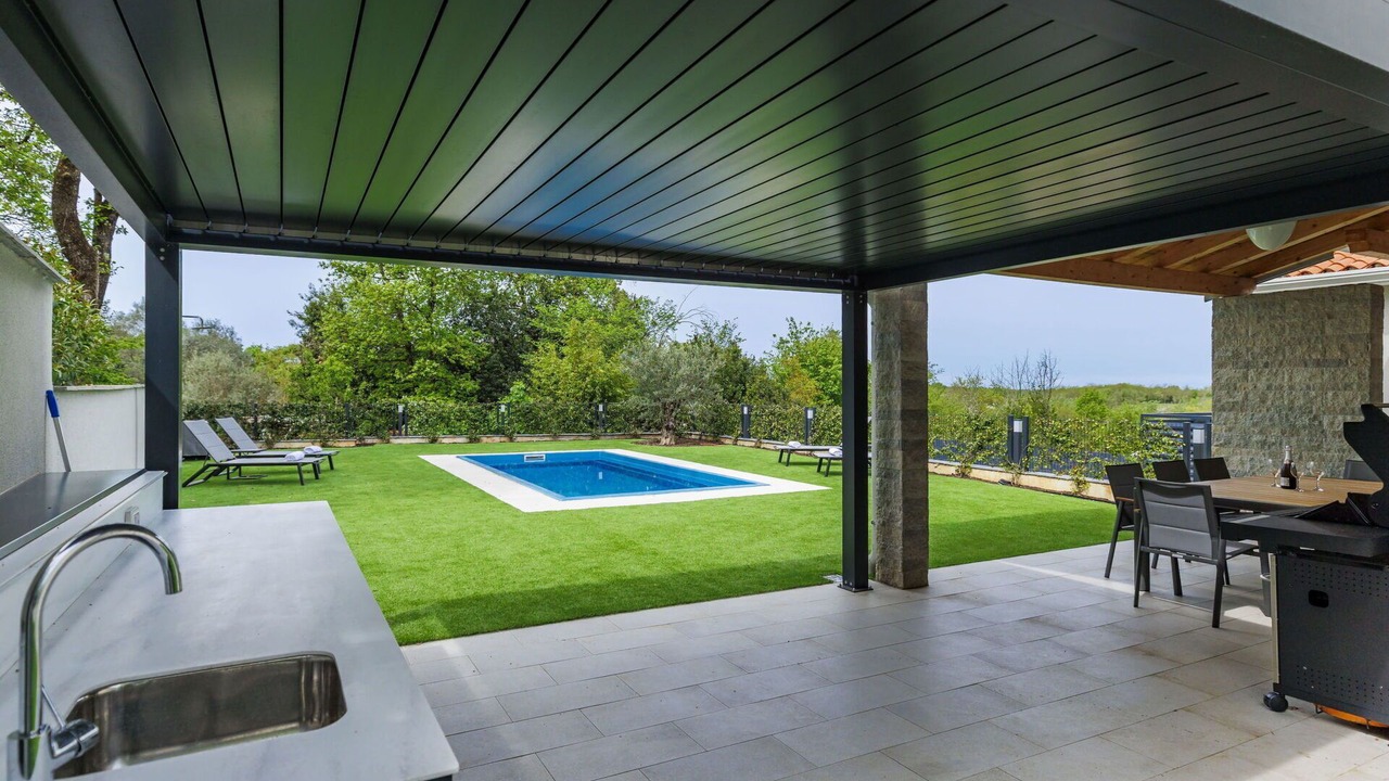 Photo of Patio Balcony in Babici