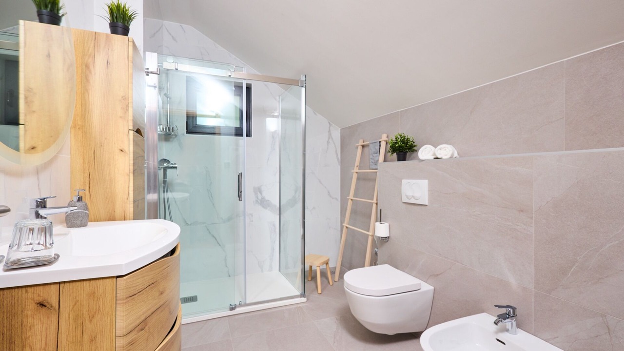 Photo of Bathroom in Severin