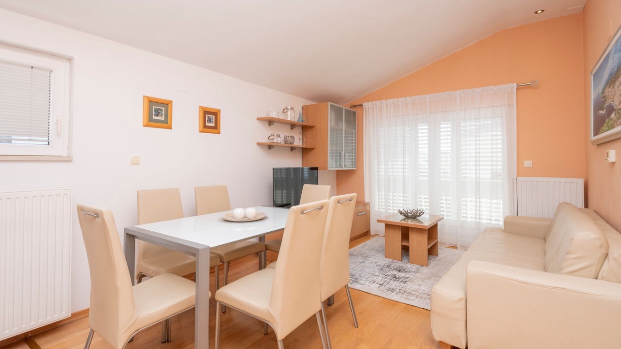 Photo of Livingroom in Bidol