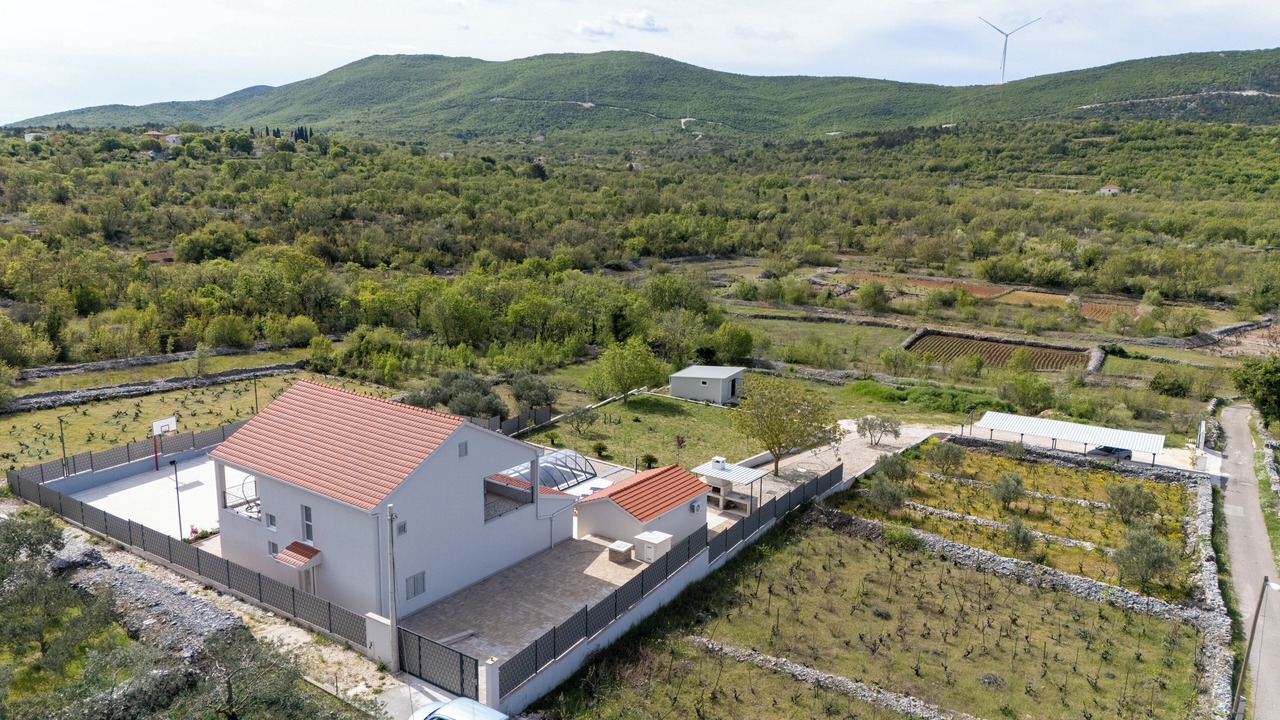 Photo of Outdoor in Ljubitovica