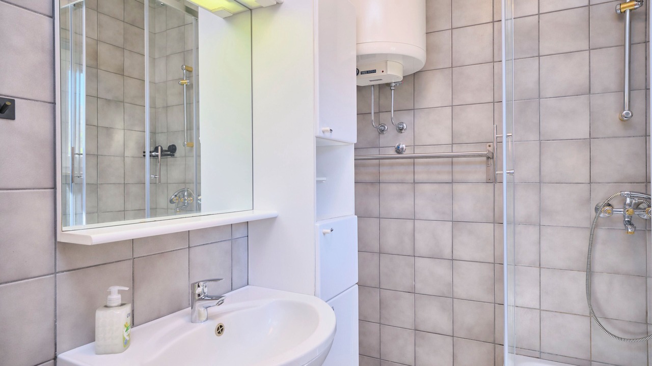 Photo of Bathroom in Okrug Gornji