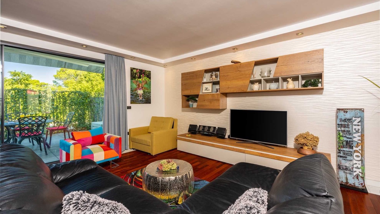 Photo of Livingroom in Milcetici