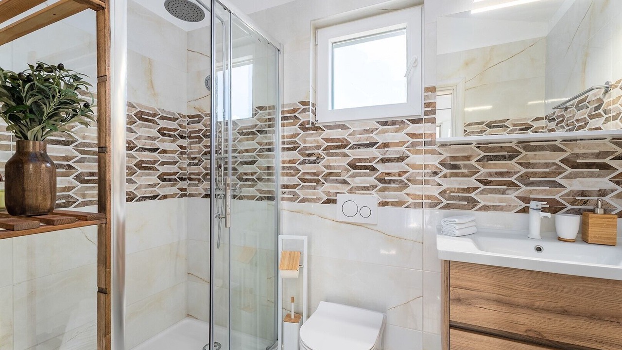 Photo of Bathroom in Marina