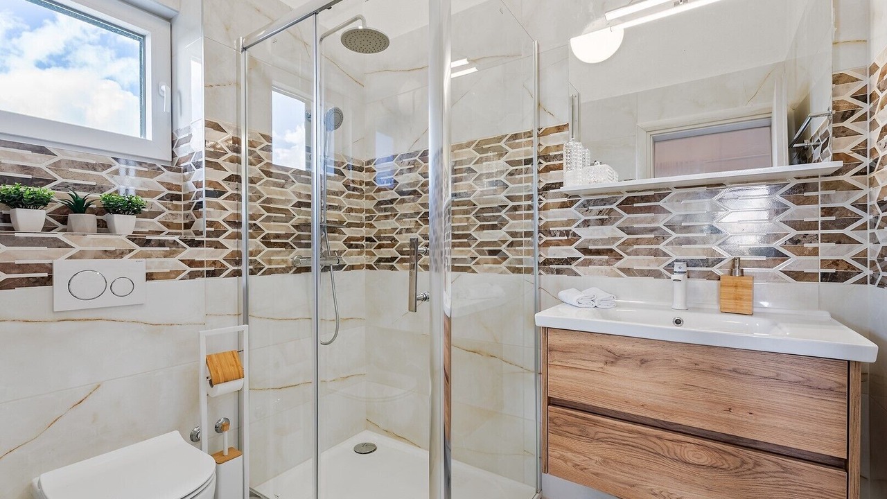 Photo of Bathroom in Marina