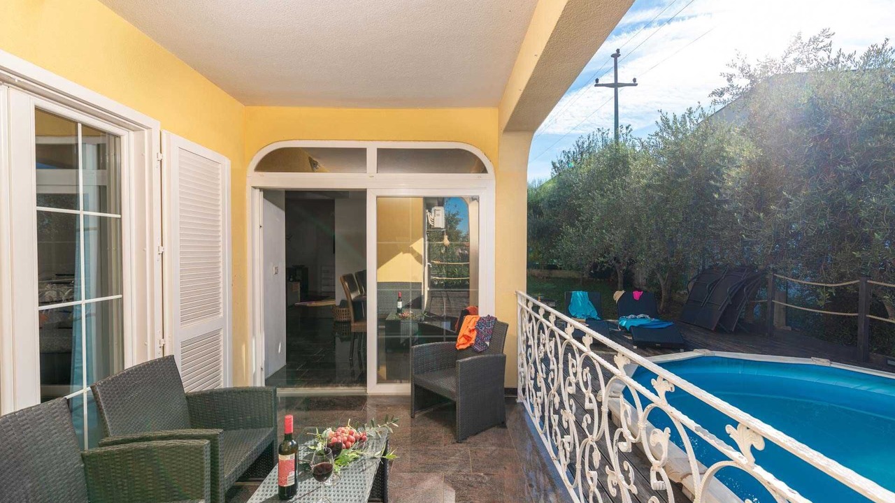 Photo of Patio Balcony in Nova Vas