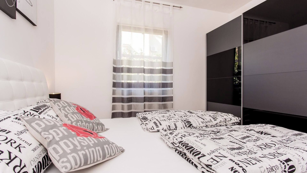 Photo of Bedroom in Silo