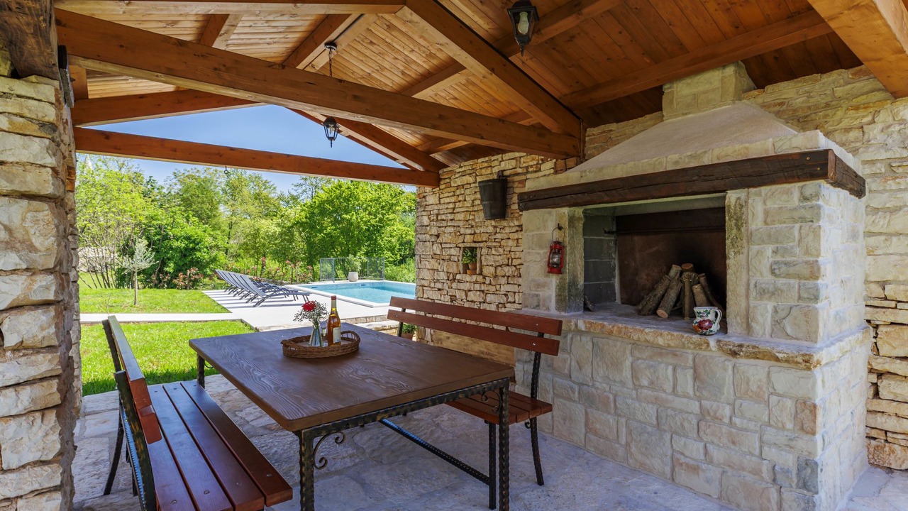 Photo of Outdoor in Pamici