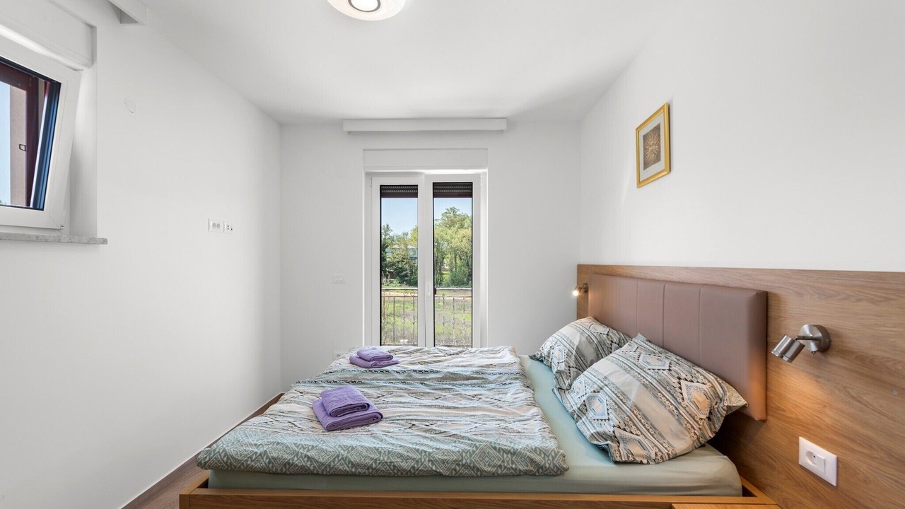 Photo of Bedroom in Karigador