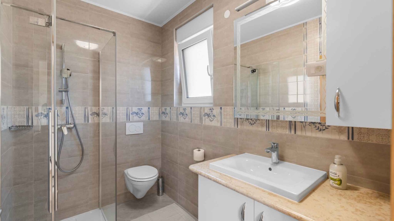 Photo of Bathroom in Karigador