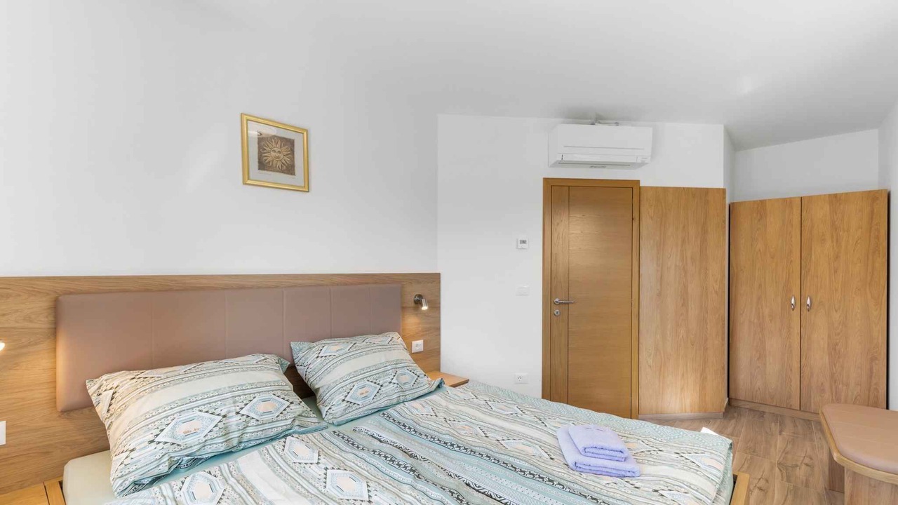 Photo of Bedroom in Karigador
