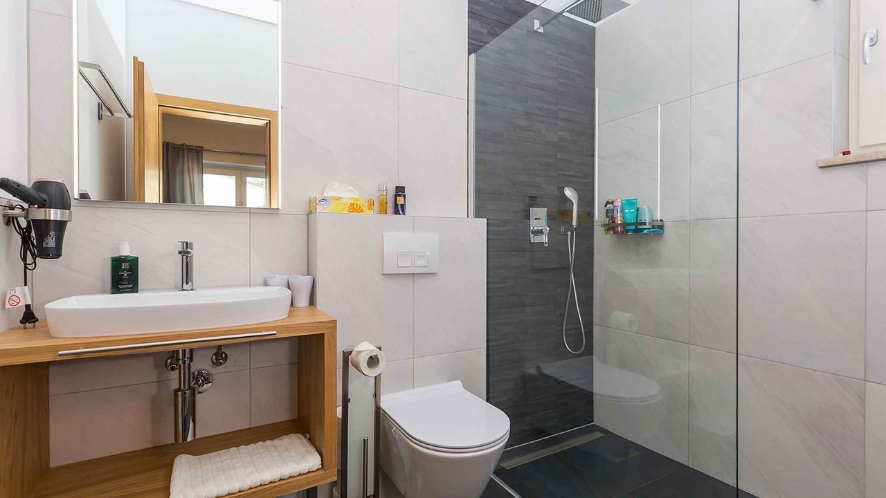 Photo of Bathroom in Kastelir