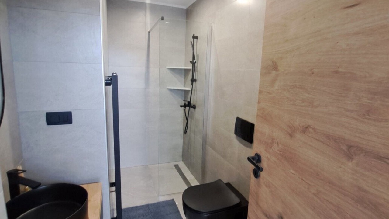 Photo of Bathroom in Brsec