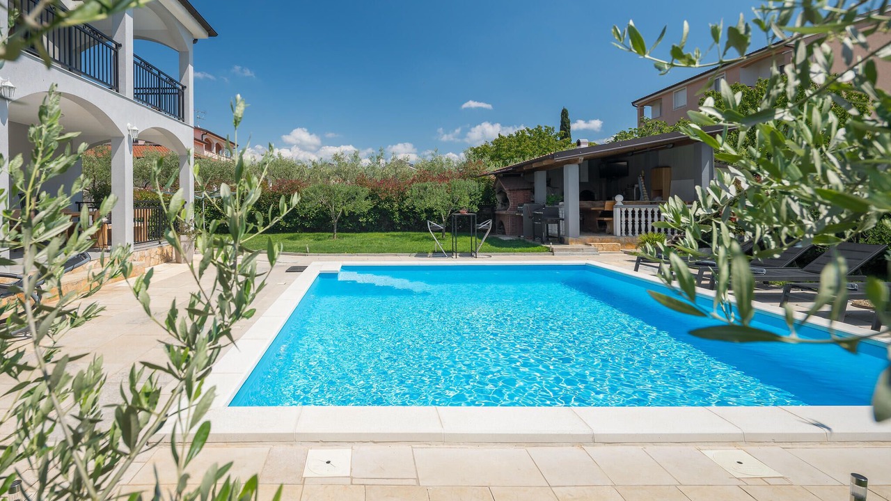 Photo of Outdoor in Vrvari
