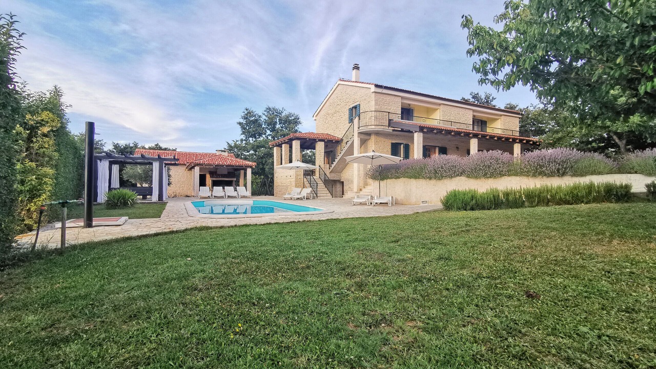 Photo of Outdoor in Lovinac