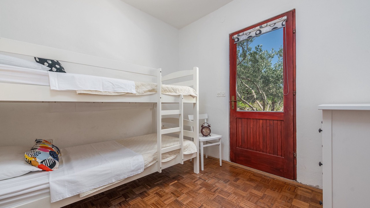Photo of Bedroom in Kukljica