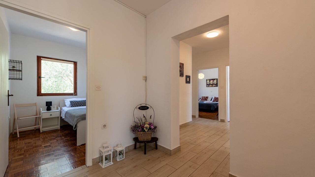 Photo of Bedroom in Kukljica
