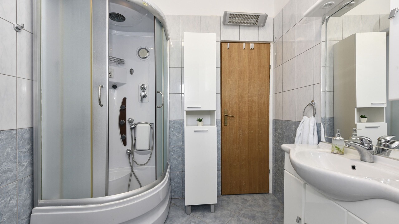 Photo of Bathroom in Skabrnja