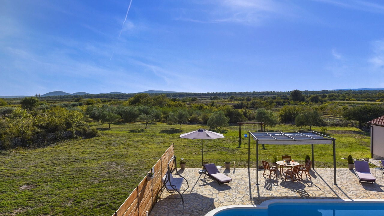 Photo of Outdoor in Skabrnja