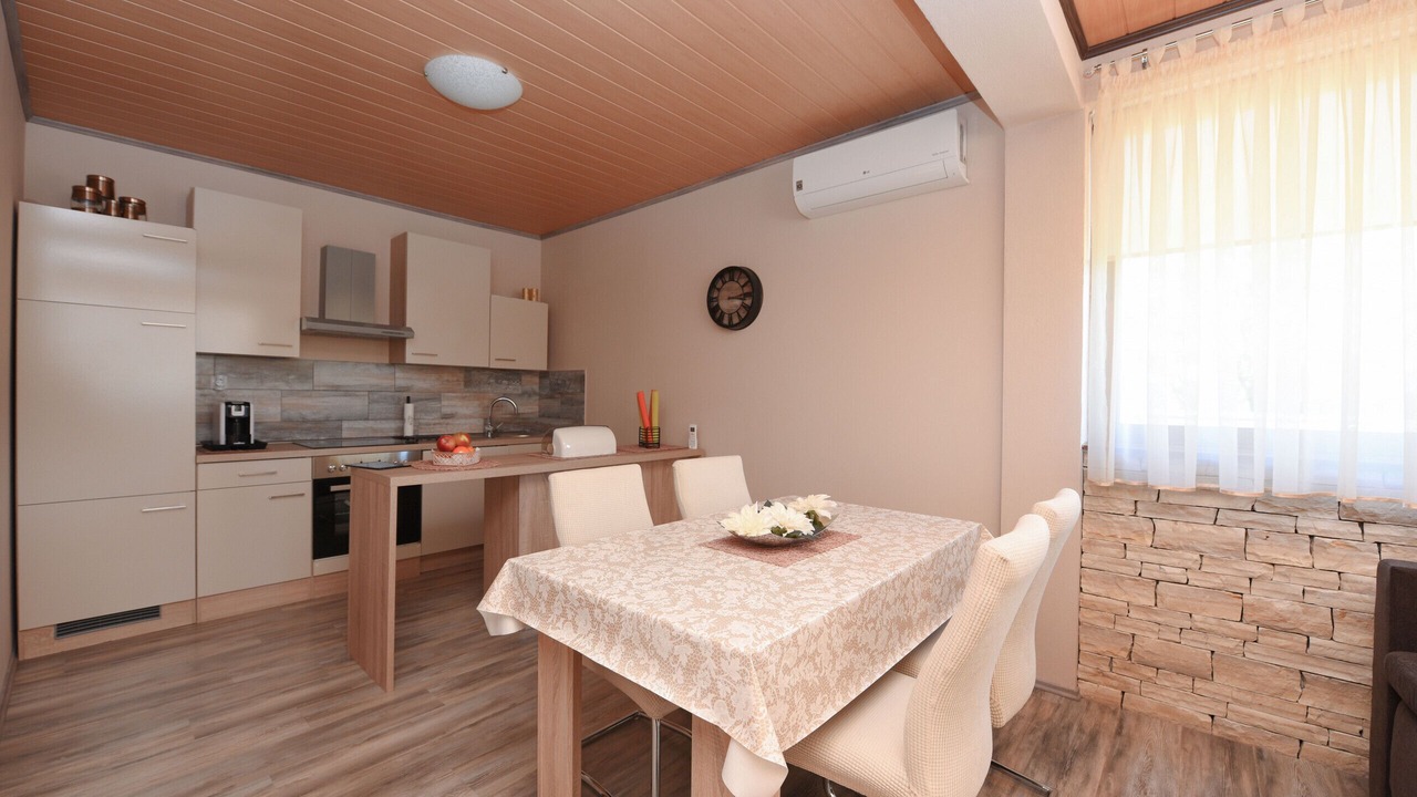 Photo of Livingroom in Lisicici
