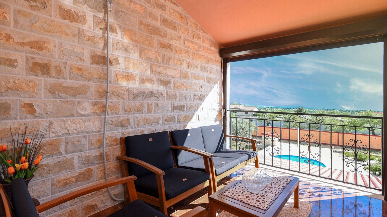 Photo of Patio Balcony in Lisicici