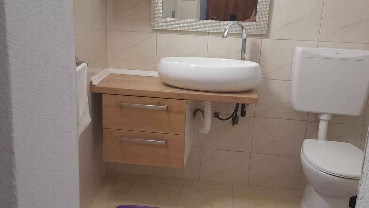 Photo of Bathroom in Pakostane