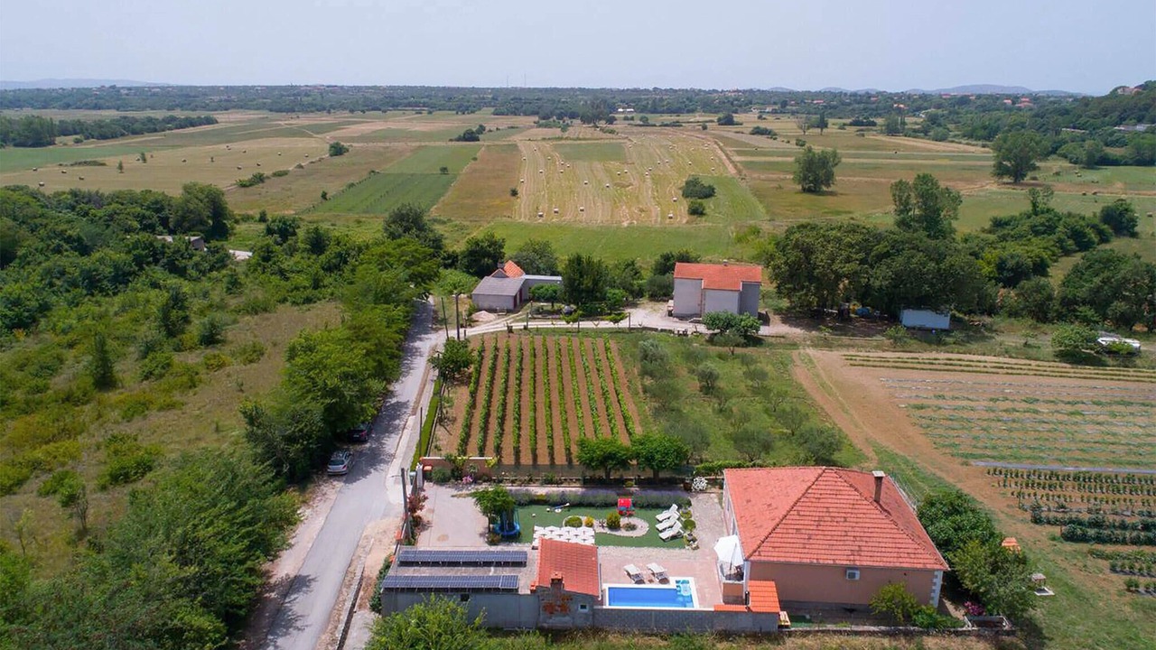 Photo of Others in Benkovac
