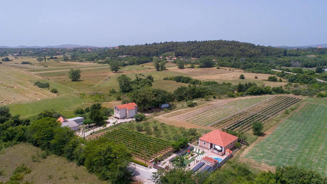 Photo of Others in Benkovac