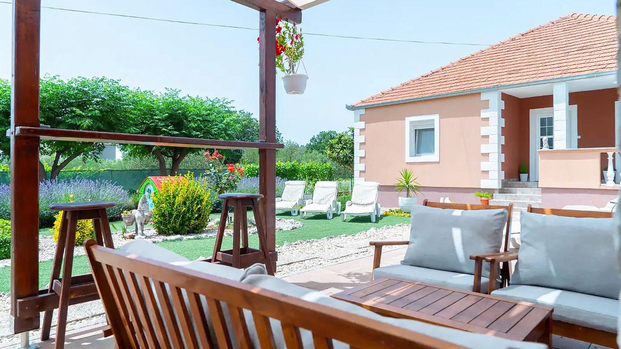 Photo of Others in Benkovac