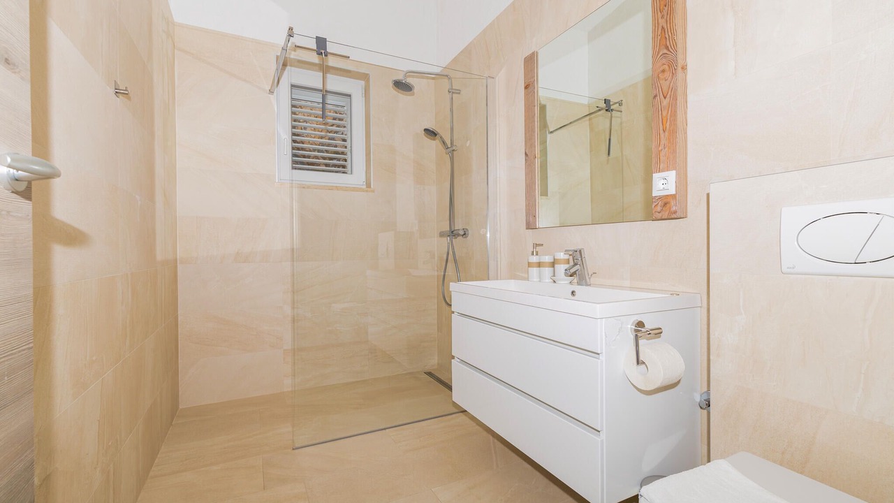Photo of Bathroom in Lukovo