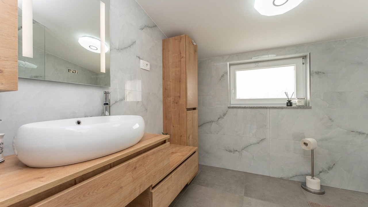 Photo of Bathroom in Banj