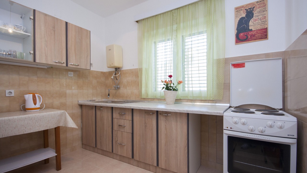 Photo of Kitchen in Brodarica